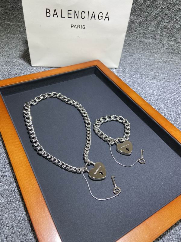 Balenciaga Bracelet 05lyr23 (11)